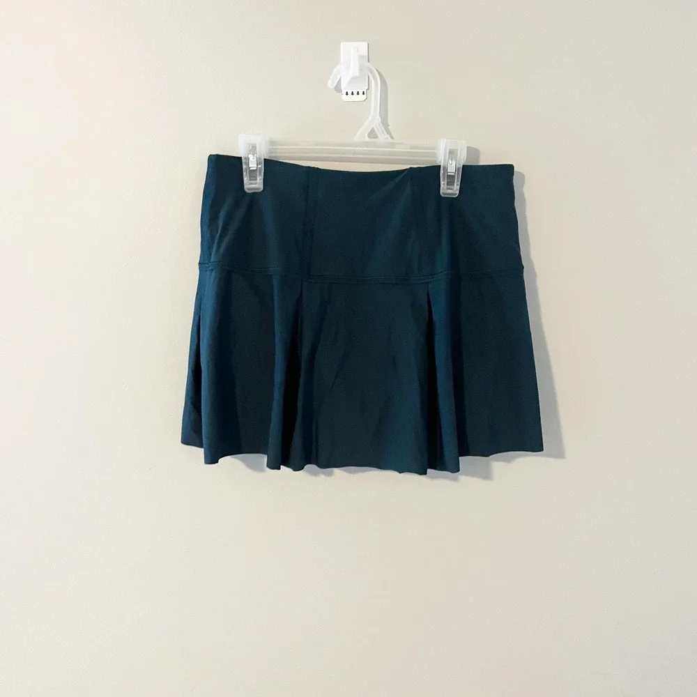 Lululemon lost in pace skirt skort dark teal (submarine) size 6